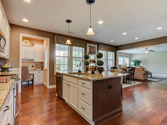 3rd image of 1891 Hidden Deer Ln
