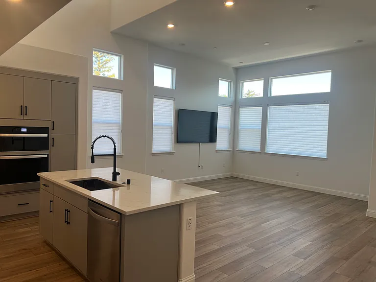 10250 Elder Pl — Photo 11