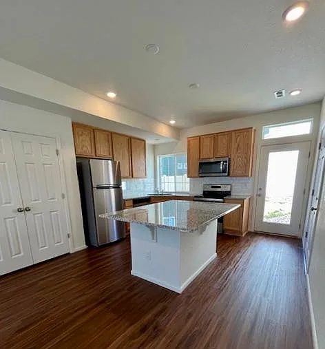 Building Photo - 4101 N Quatar Ct