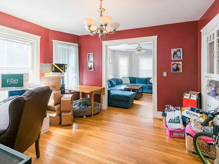 71 Manthorne Rd #1 — Photo 7