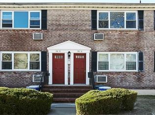 15010 Melbourne Ave, Flushing, NY 11367
