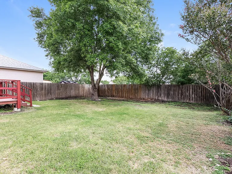 8151 Cheryl Meadow Dr — Photo 17