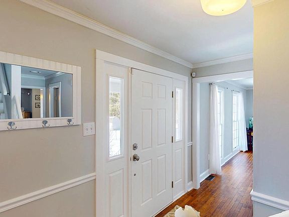 2nd image of 20192 Cockerill Rd