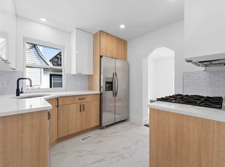 21615 Hollis Ave, Queens Village, NY 11429