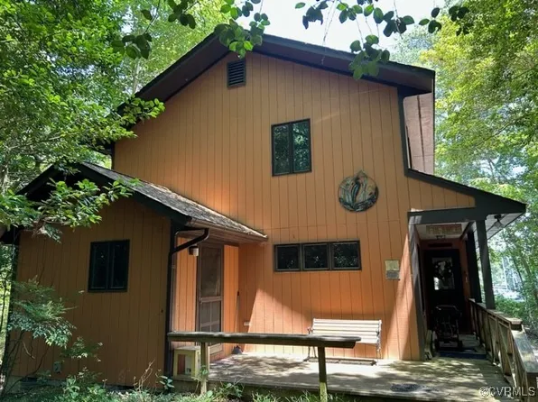 1077 Levelgreen Rd, Lancaster, VA 22503