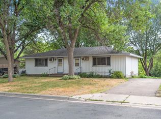 5358 Raymond Ave, Mounds View, MN 55112