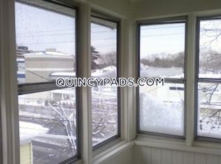 437 Newport Ave #2R, Quincy, MA 02170
