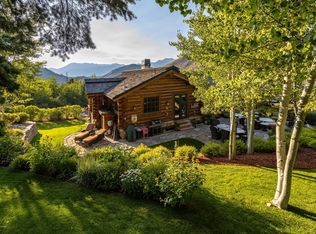 715 Rodeo Dr, Jackson, WY 83001