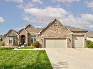 16753 Birdbrook Rd, Noblesville, IN 46062