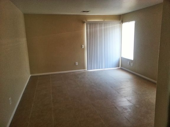 2nd image of 1860 Crystal Gem St