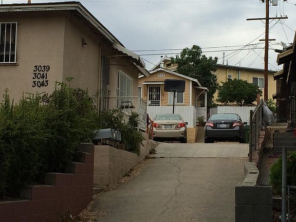 2nd image of 3043 W Avenue 34