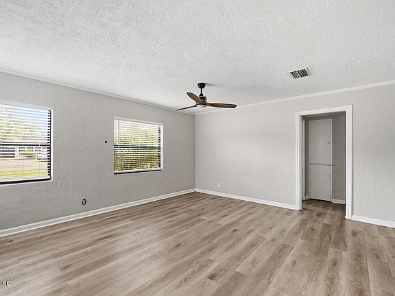 4th image of 5377 RIVER FOREST Drive