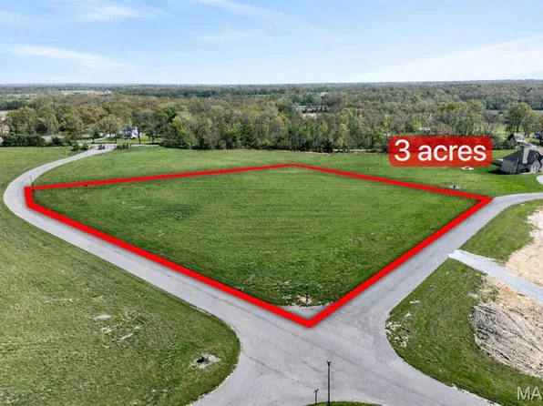 507 Castle Rock Bend Dr, O'Fallon, MO 63366