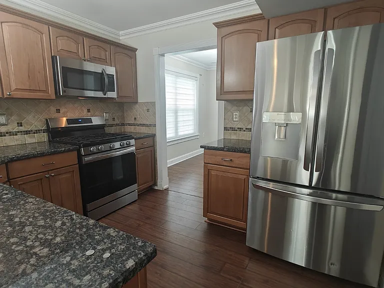 48 Nature Blvd — Photo 11