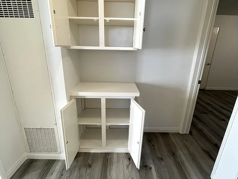 1706 Granville Ave #8B — Photo 11