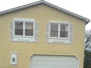 2133 Whitman Dr, Glendale Heights, IL