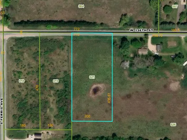 W 136th St, Grant, MI 49327