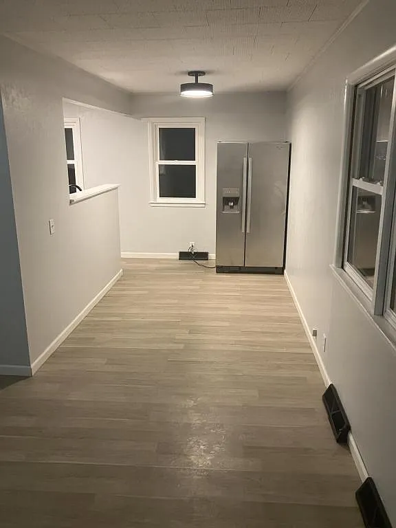 529 S Jackson St, Unit B — Photo 2