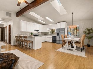 5603 Sierra Springs Dr, Pollock Pines, CA 95726