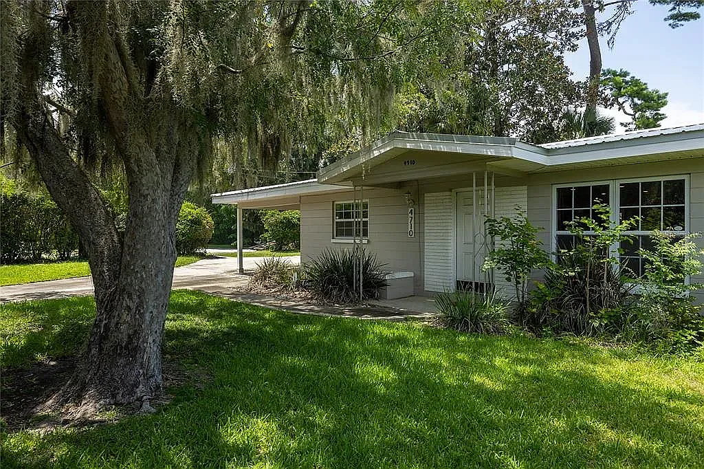 4 bed, 1584 sqft, $2,160 — Photo 1