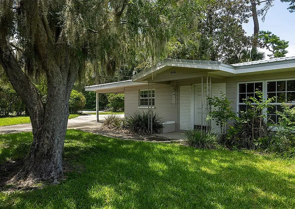 4710 NW 23rd Ave