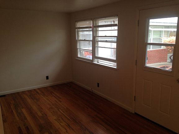 5th image of 340 S McKinley St