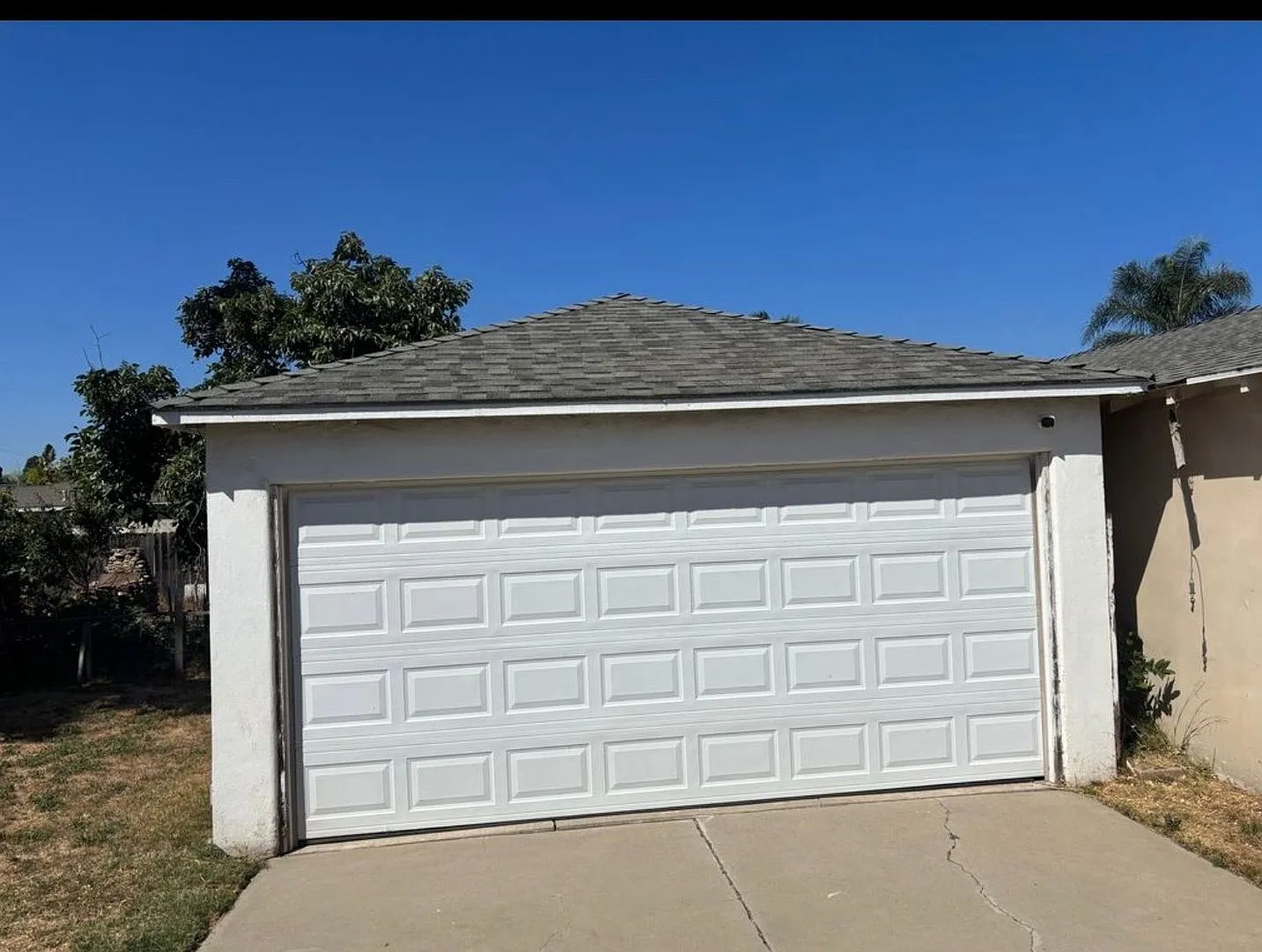 Charming 2 Bed 1 Bath Tustiin Home on Large Lot — Photo 2