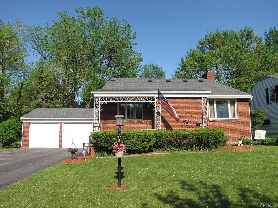 1st image of 63 Parkledge Dr