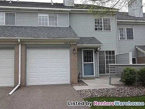 2nd image of 1750 Donegal Dr APT 9