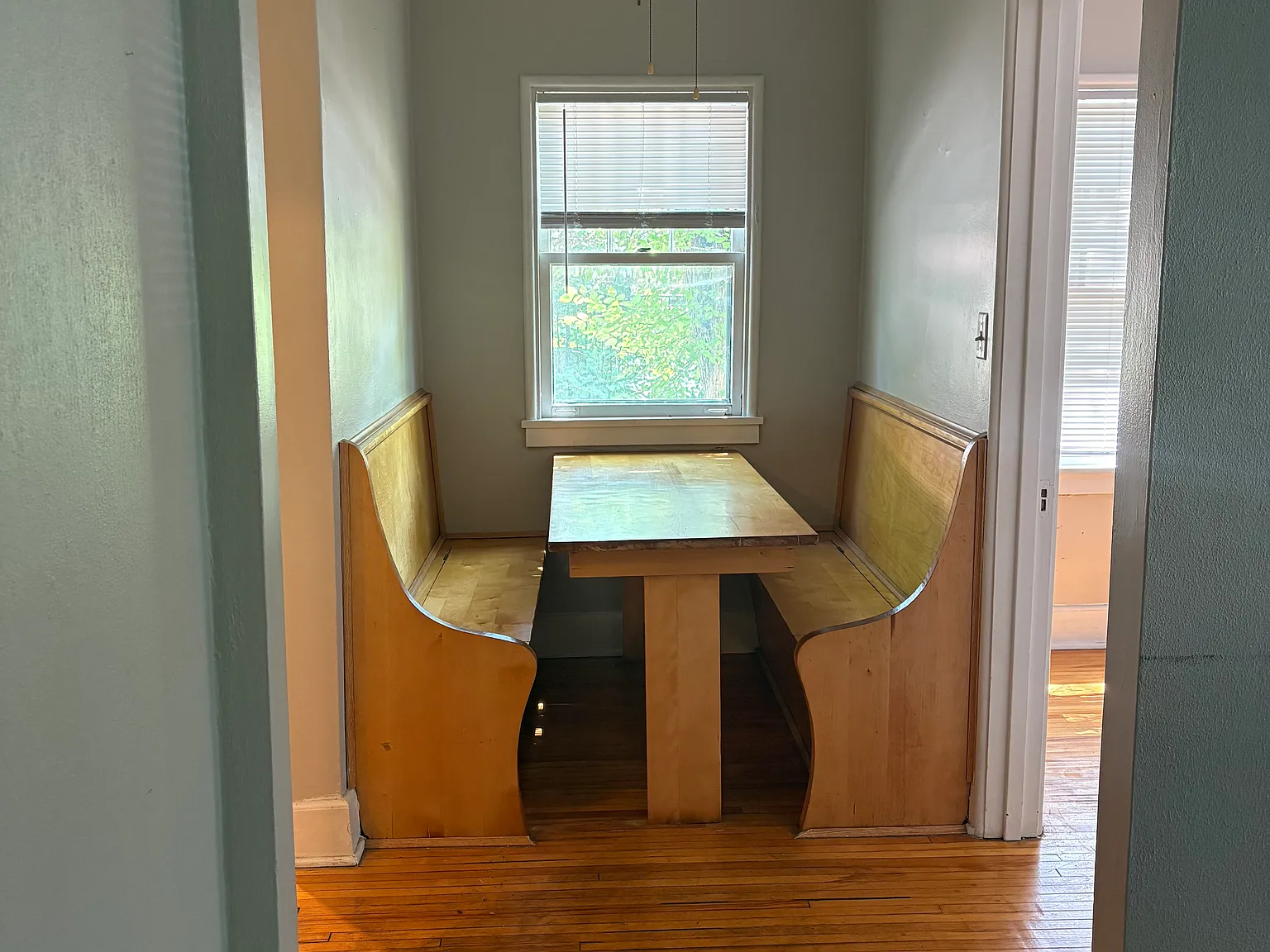 1 bed, 650 sqft, $1,195 — Photo 3