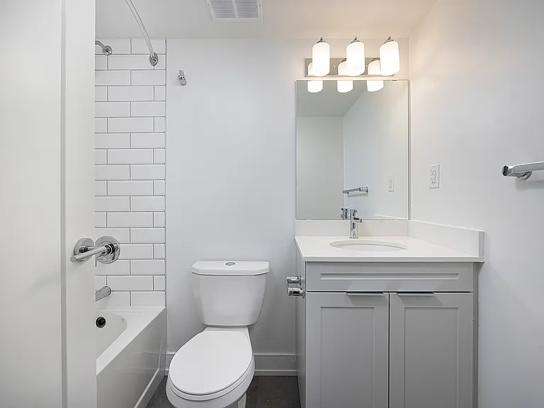 2200 Roche Ct #112 — Photo 7