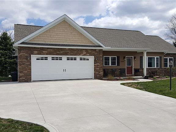 4th image of 1207 Cecilia Dr