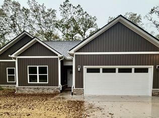 670 N Ballard Rd, Manchester, TN 37355