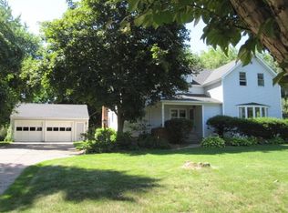 1214 W Adler Rd, Marshfield, WI 54449