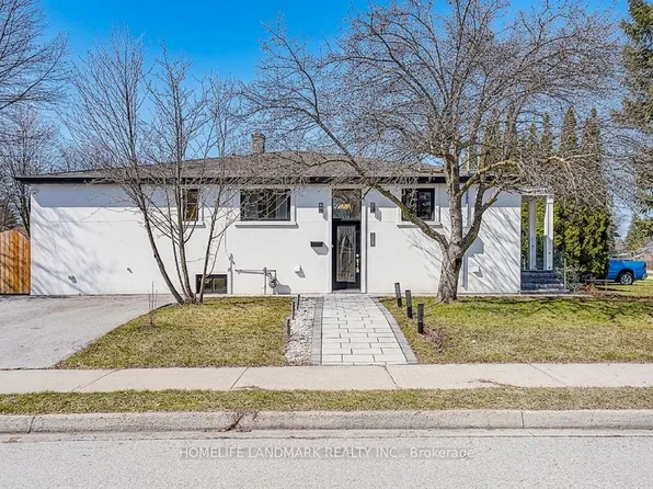 304 Kerswell Dr, Richmond Hill, ON L4C 2X2