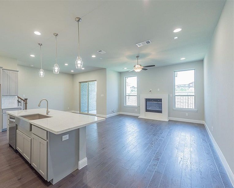2nd image of 8235 Snapdragon Way #89HI01