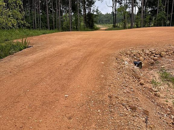 2nd image of 3712 Beasley Rd