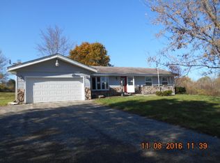 10203 Alden Rd, Harvard, IL 60033