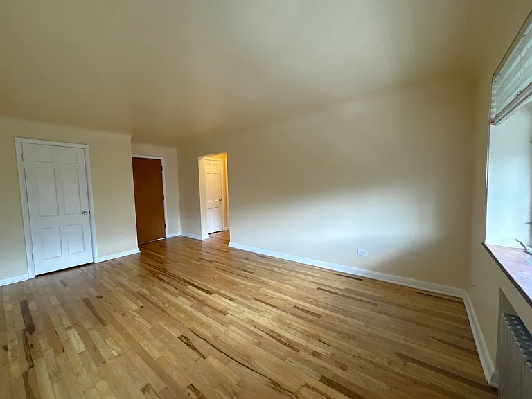 Don Edward Apartments — Photo 10