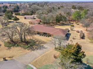 30 Oakridge Dr, Shawnee, OK 74804