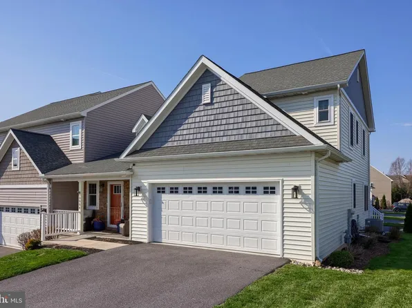 3004 Morning Thistle Ct, East Petersburg, PA 17520