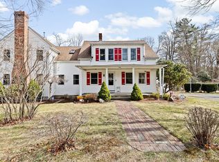 316 Old Center St, Middleboro, MA 02346