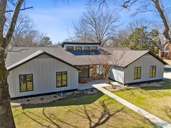 1601 Eastwood Dr SE, Decatur, AL 35601