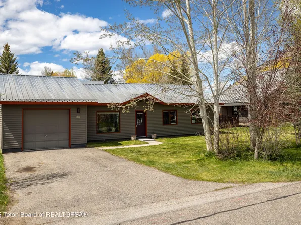 1215 W Angus Dr, Jackson, WY 83001