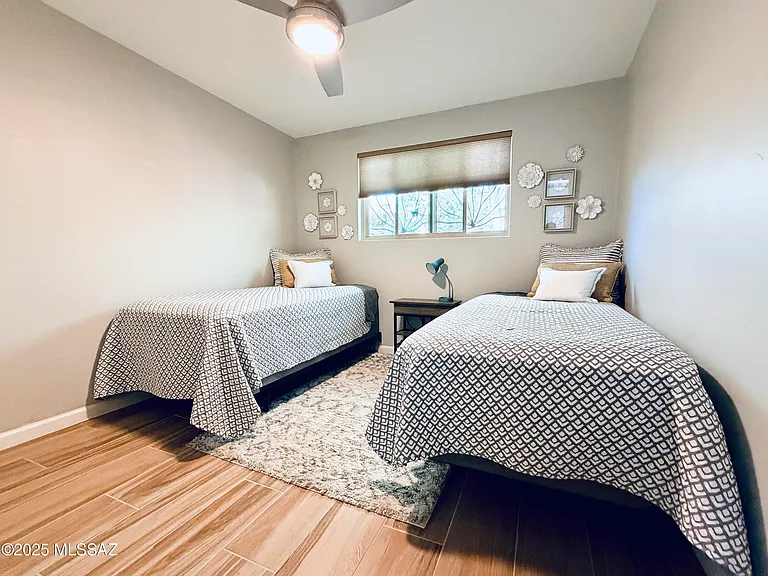 2871 W Saint Tropaz Ave — Photo 24