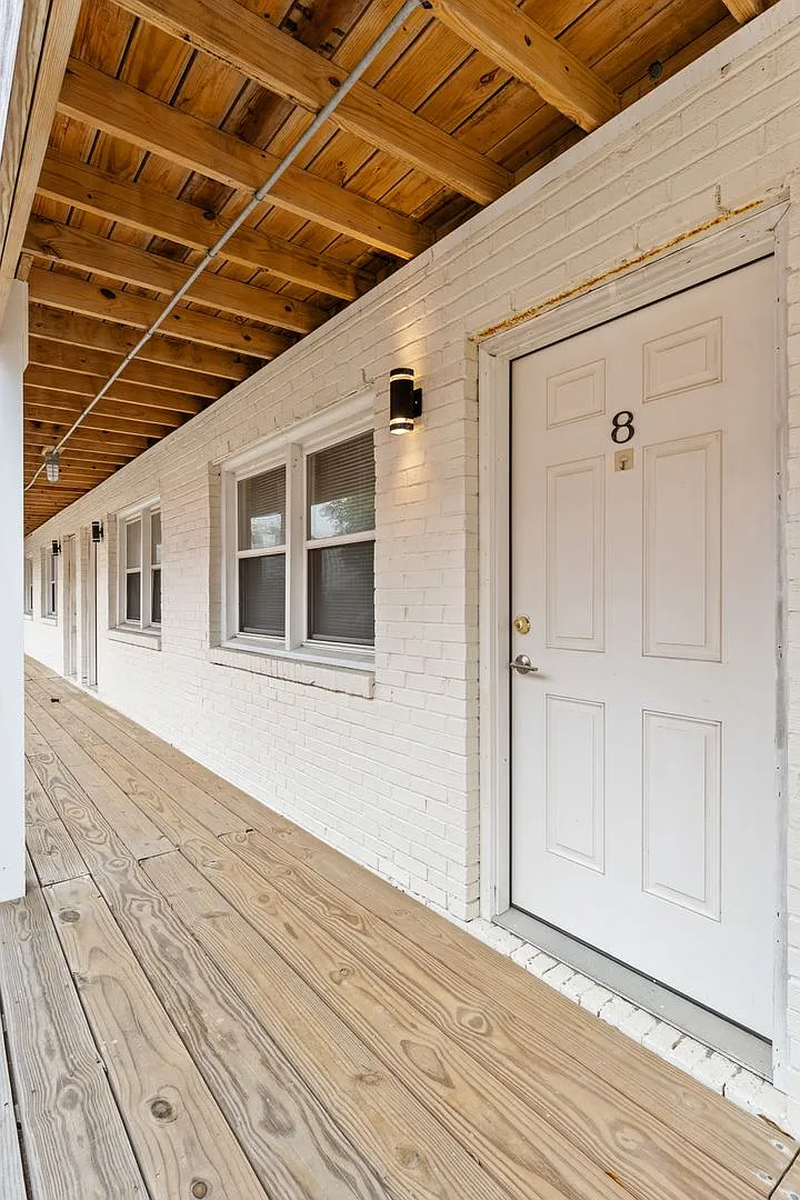 1416 E. Ocean View Avenue — Photo 2