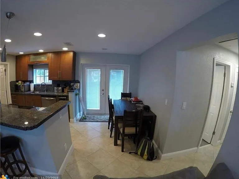 5040 SW 94th Way — Photo 9