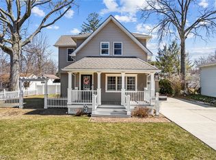 231 Vineyard Rd, Avon Lake, OH 44012