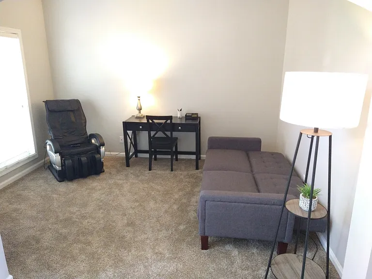 1467 Chamirey Dr SW — Photo 45