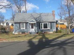 88 Brighton St, Springfield, MA 01118